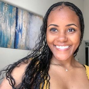 Meet your Posher, Makaila